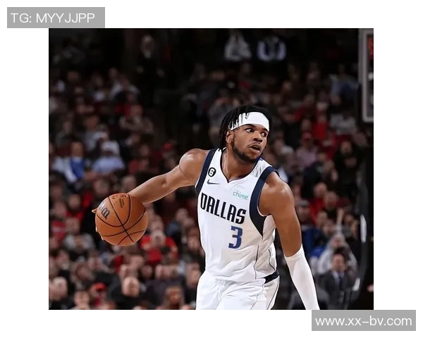 独行侠感恩AD哈迪埃克萨姆拉塞尔的陪伴与付出永远是我们心中的一家人